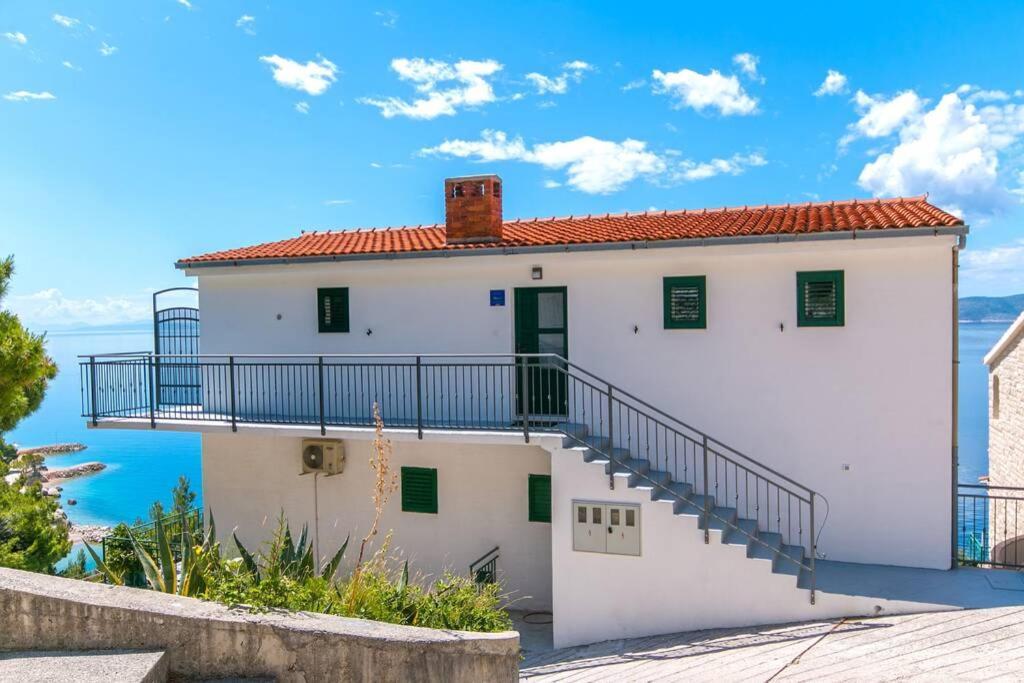 Apartman Macan Брела Екстериор снимка