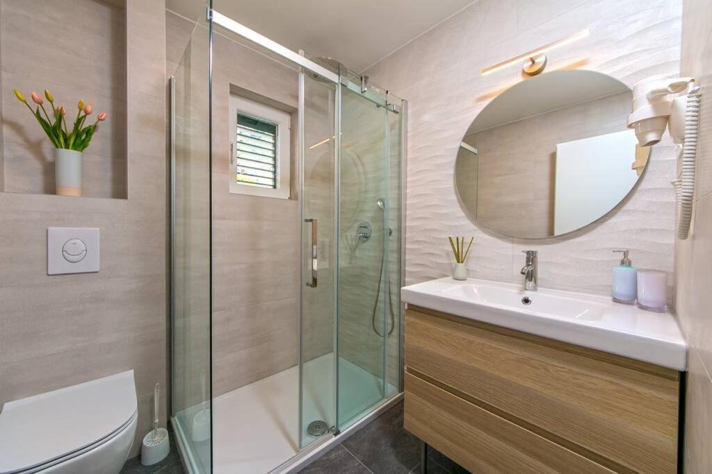 Apartman Macan Брела Екстериор снимка