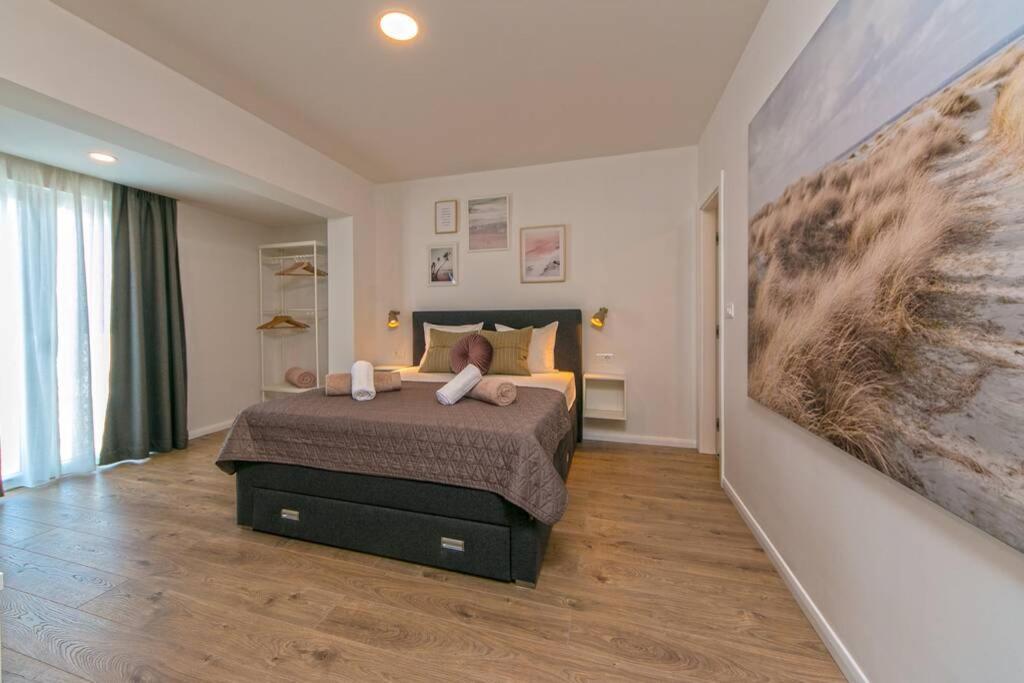 Apartman Macan Брела Екстериор снимка